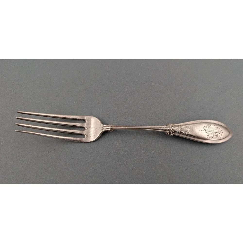 Whiting Manufacturing Co. Italian Pattern Sterling Silver Fork 6-1/4